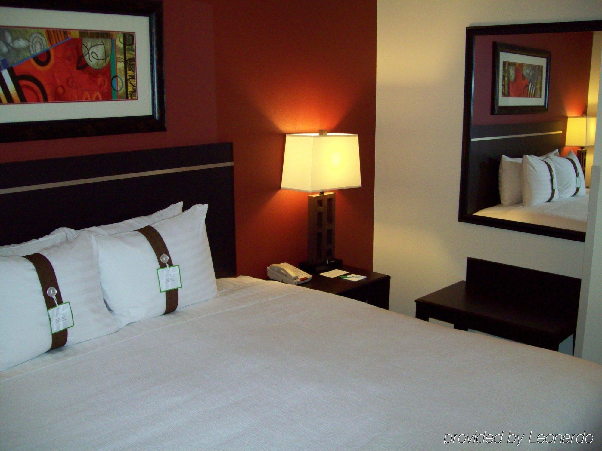 Holiday Inn Omaha Downtown - Waterpark By Ihg Pokoj fotografie